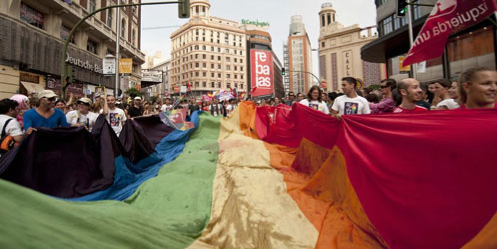 Foto: La Comunidad abre la puerta a un abono transportes para el Orgullo Gay