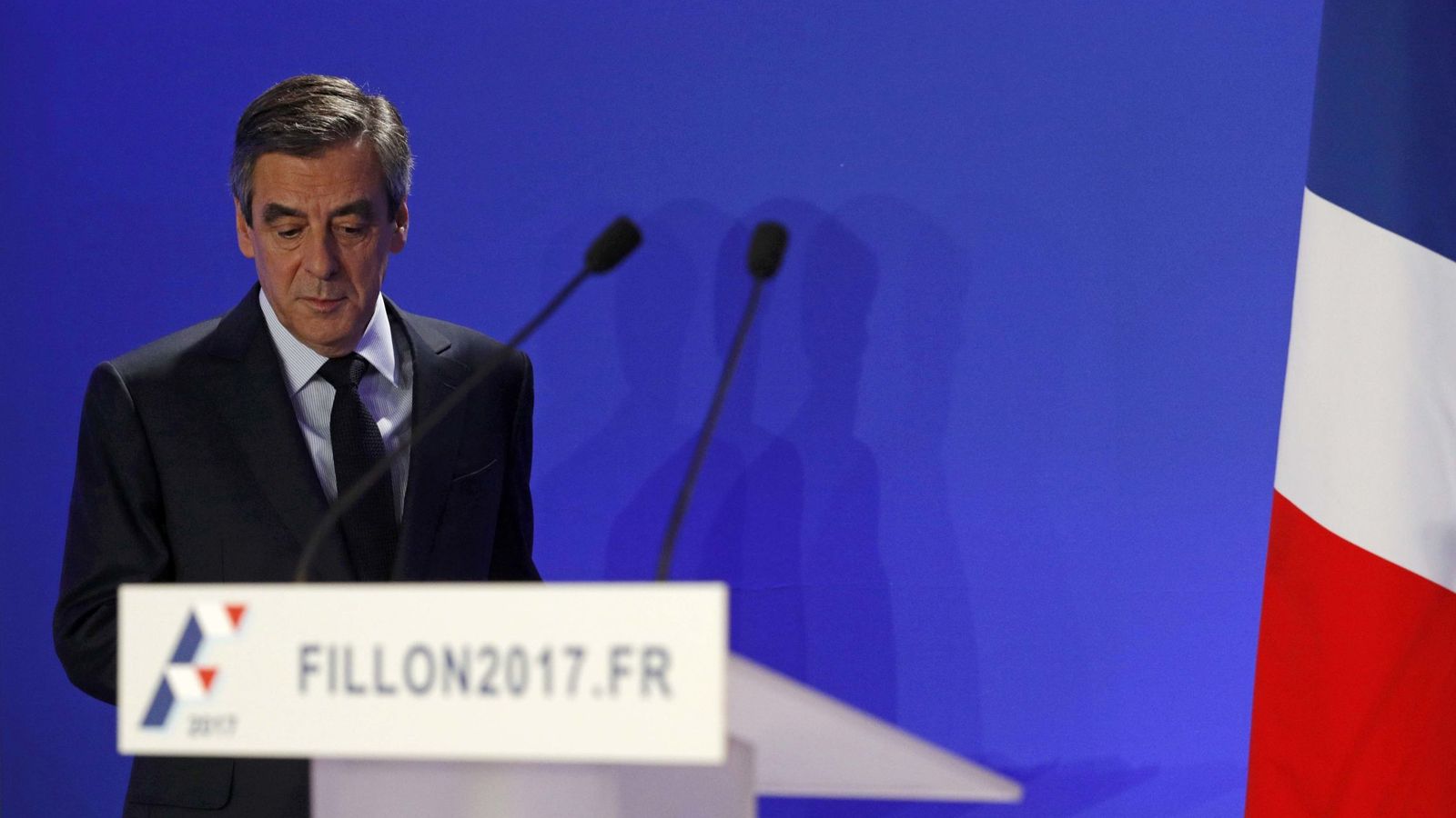 Foto: Francois Fillon durante la rueda de prensa para aclarar el 'Penelopegate', en París (Reuters). 