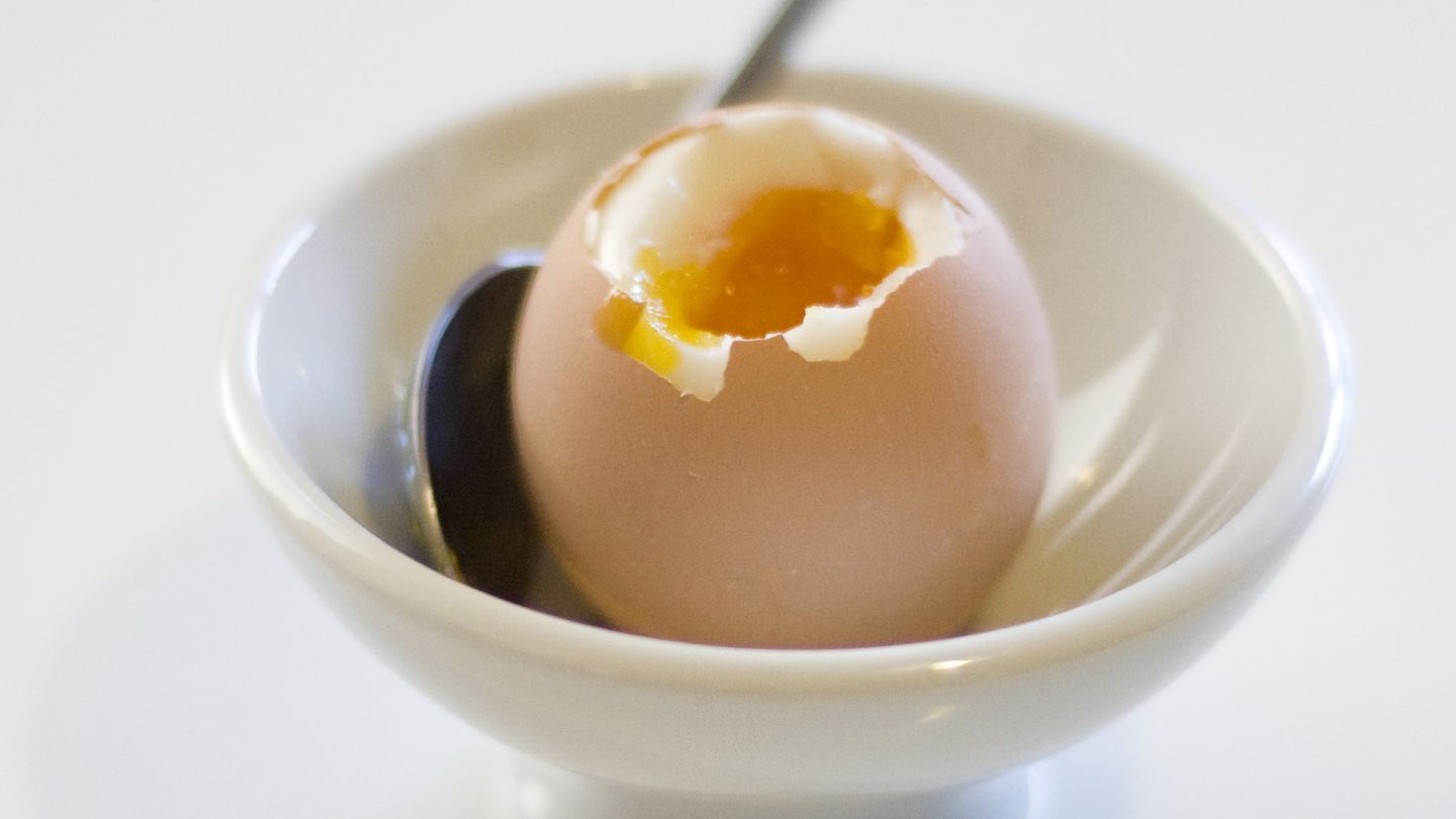 Los huevos, si queremos adelgazar, mejor tomarlos pasados por agua o en revuelto.