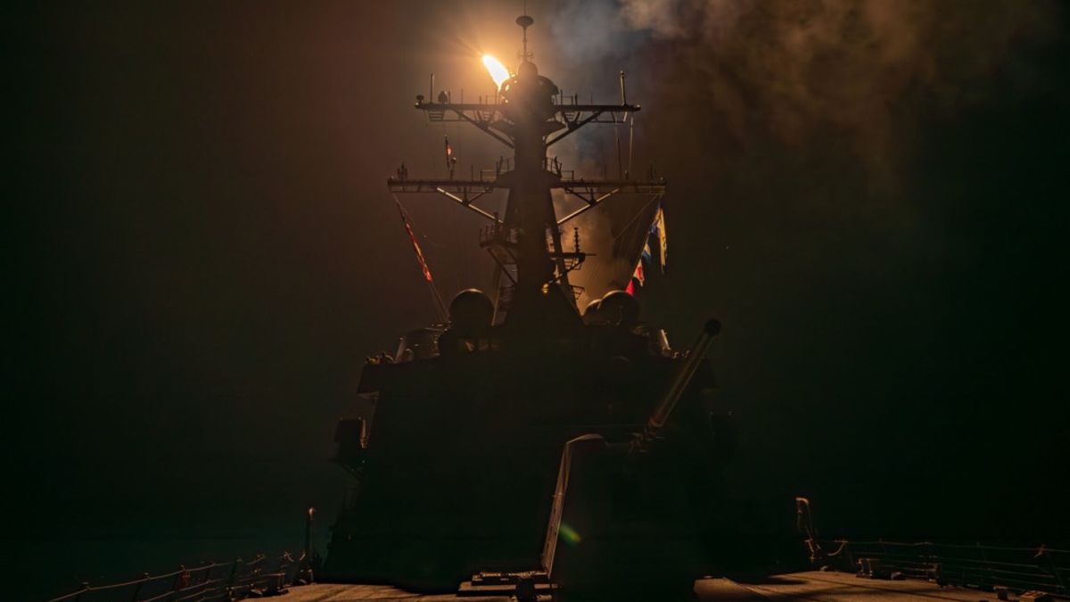 Manual para vencer a EEUU en el mar Rojo: estas son las tácticas navales de los hutíes