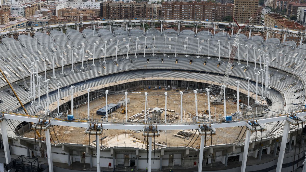 Acciona entra en la subasta del Valencia CF por la parcela del viejo Mestalla