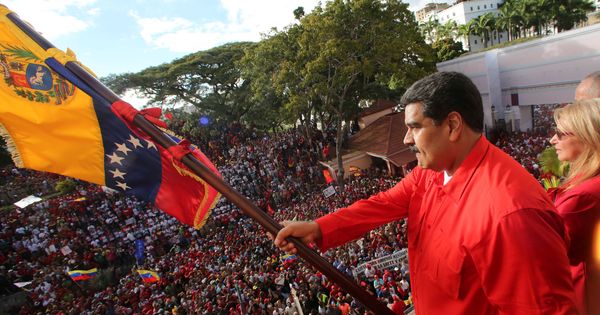 Foto: Maduro dice que la Justicia debe "actuar" tras la autoproclamación de Guaidó. (Reuters)
