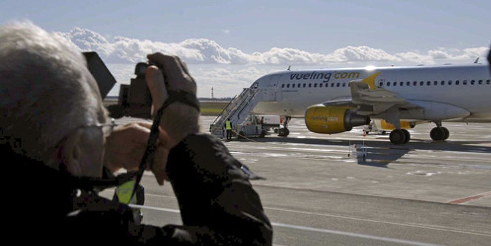 Foto: Pilotos de Iberia amenazan con una ‘huelga de celo’ por las cesiones a las low cost