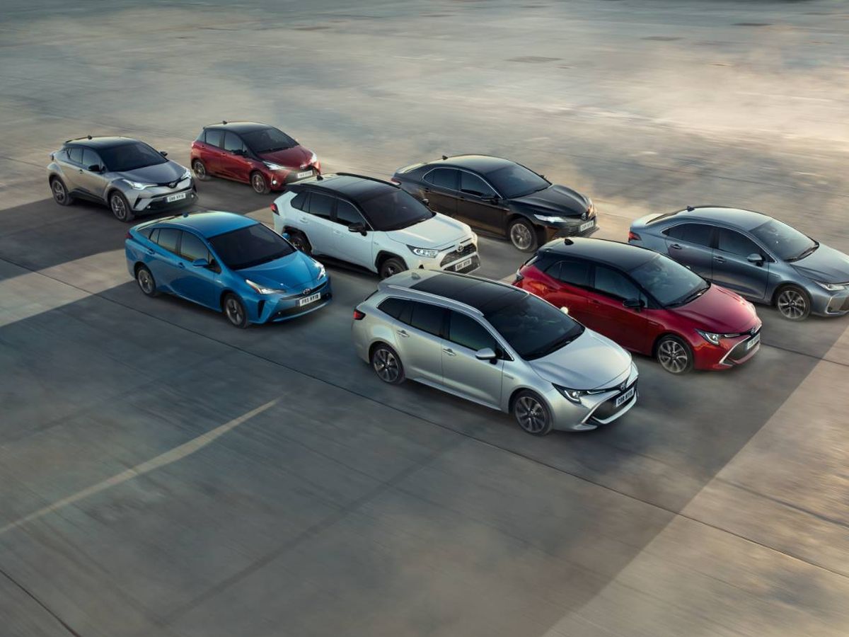 Foto: Corolla y CH-R son las dos piezas clave de la gama de Toyota en el mercado español. 