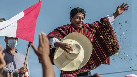 Castillo, presidente de Perú: Juro por un país sin corrupción y una nueva Constitución