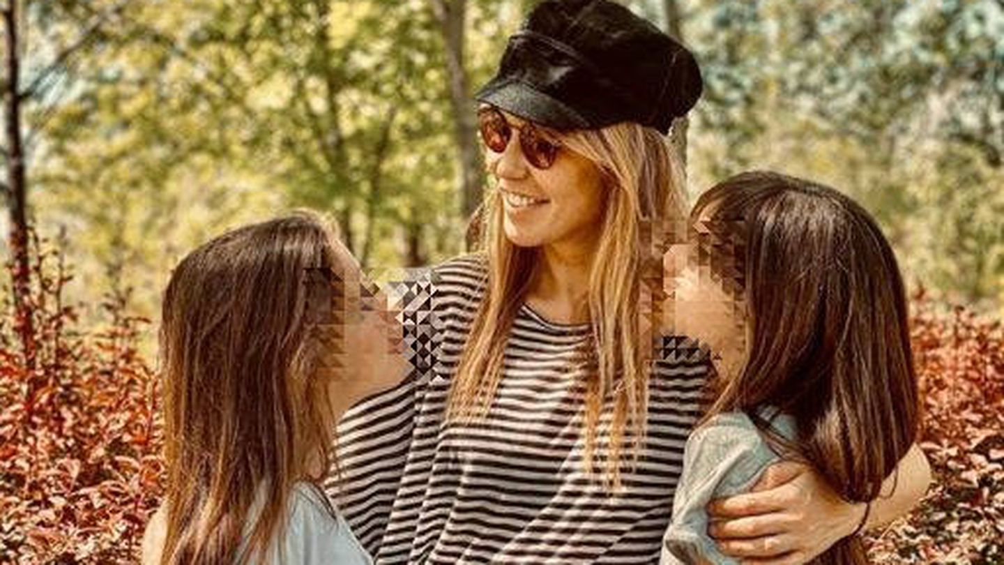 Raquel Meroño con sus hijas. (Instagram)