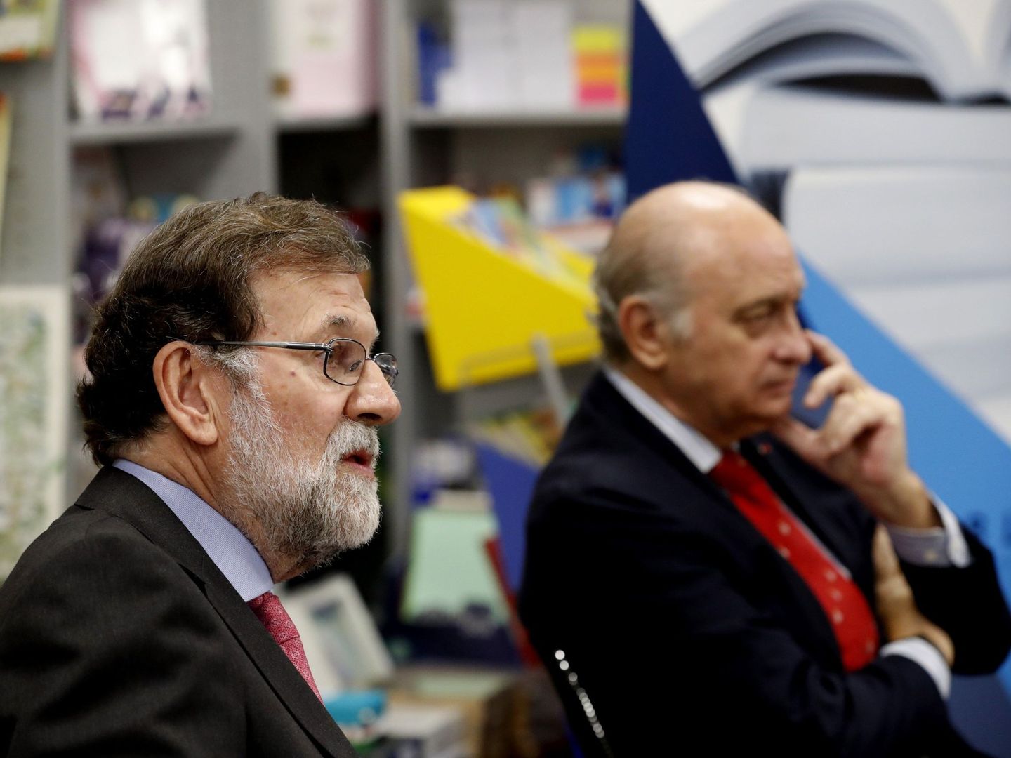 El expresidente del gobierno Mariano Rajoy en la presentación del libro del exministro del Interior, Jorge Fernández Díaz. (EFE)