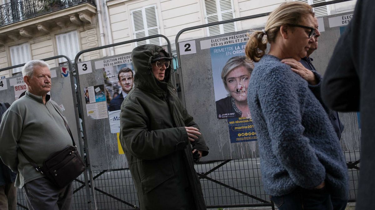 Elecciones en Francia: la "angustia Le Pen" moviliza a los votantes de París