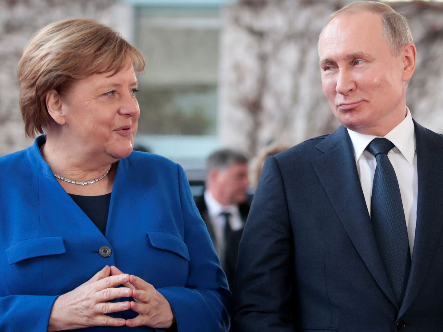 Angela Merkel, canciller alemana, junto a Vladímir Putin, presidente ruso. (Reuters)