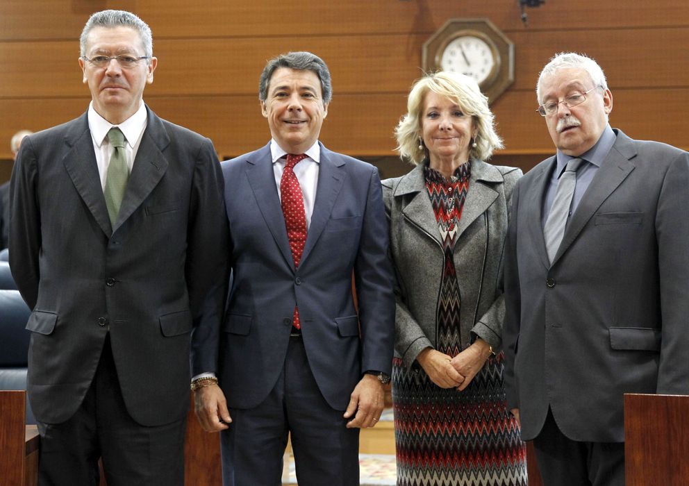 Foto: Alberto Ruiz-Gallardón, Ignacio González, Esperanza Aguirre y Joaquín Leguina (EFE)