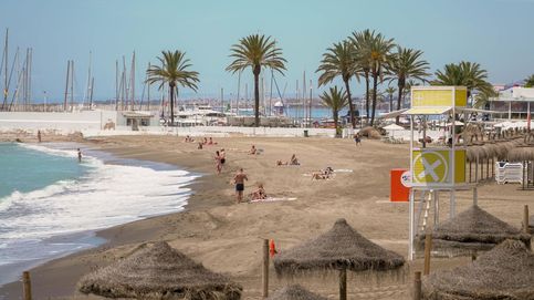Andalucía pide vigilantes de la playa del covid a 1.900 euros y van 84.000 aspirantes