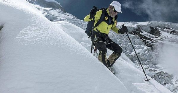 Foto: El alpinista de 78 años Carlos Soria. (Twitter @RetoCarlosSoria)