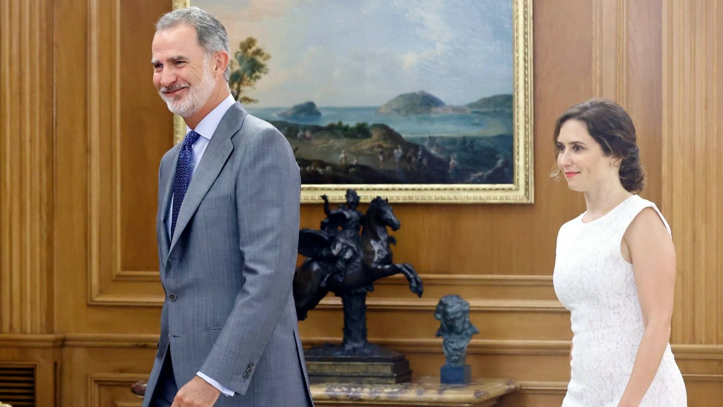 El rey Felipe e Isabel Díaz Ayuso juntos en el Palacio de la Zarzuela. (Casa de S. M. el Rey)