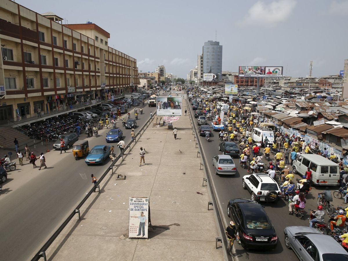 Foto: Una calle en Cotonú, Benin. (Reuters)