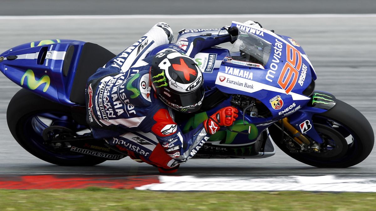 Lorenzo avisa del potencial de Yamaha consiguiendo el mejor tiempo en Sepang