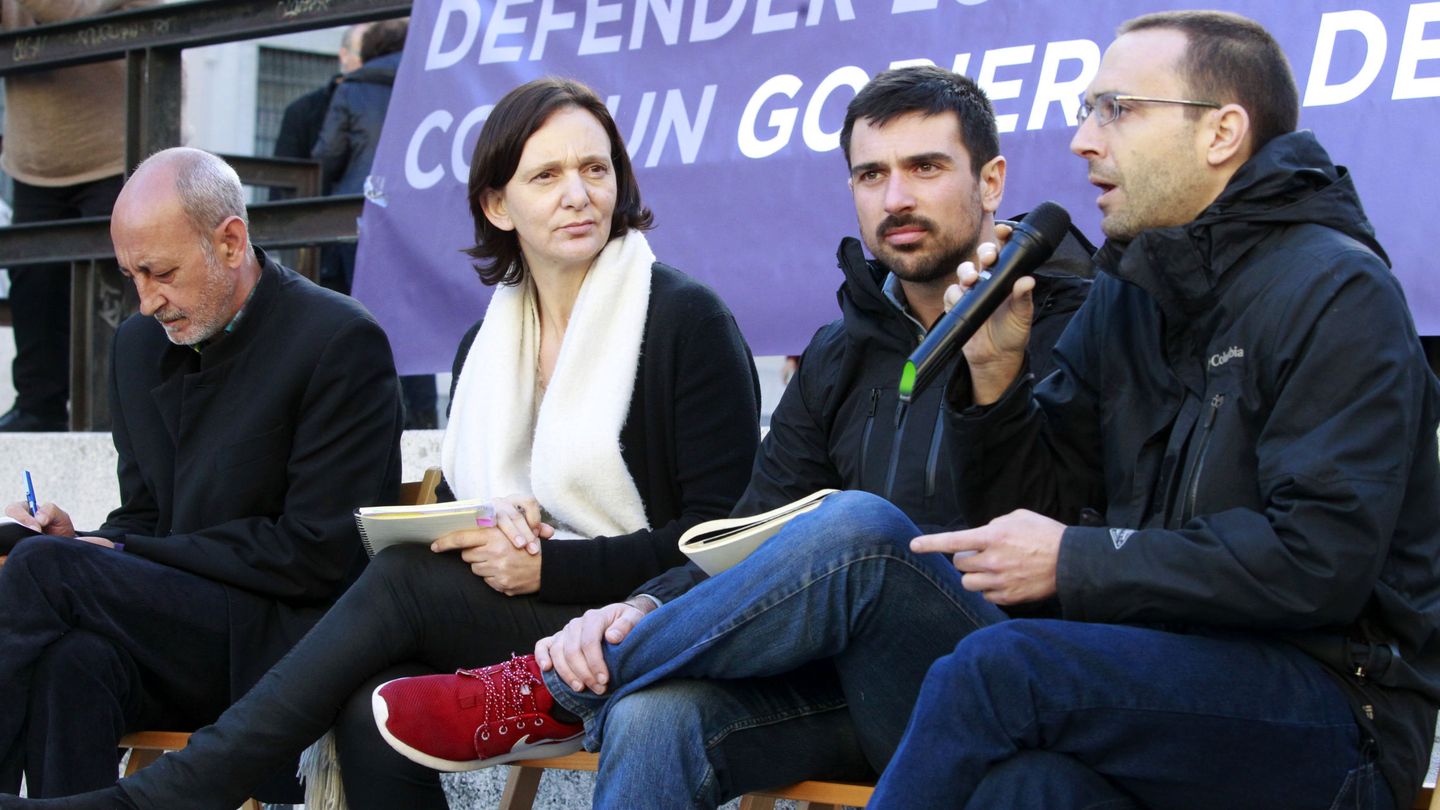 Jesús Montero, Carolina Bescansa, Ramón Espinar y Luis Alegre, el pasado 13 de abril en un acto informativo de la consulta de Podemos. (EFE)