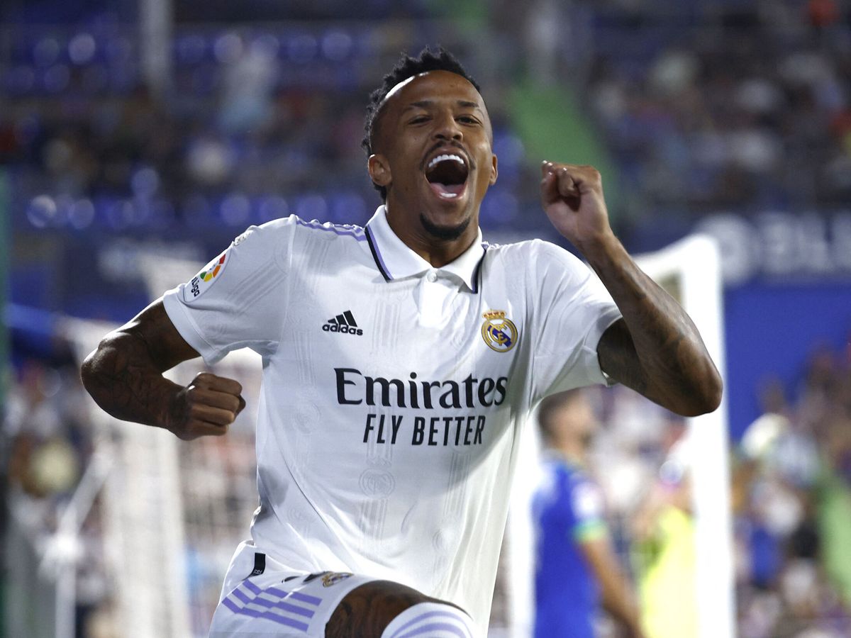 Foto: Militao celebra un gol con el Real Madrid. (Reuters/Juan Medina)