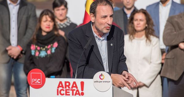 Foto: Ramon Espadaler, número tres por Barcelona por el PSC, durante un acto celebrado por los socialistas catalanes para presentar su candidatura por Lleida. (EFE)