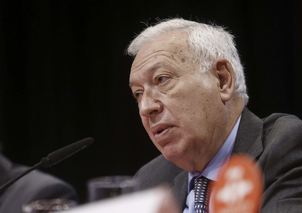 Foto: José Manuel García-Margallo, durante una charla sobre la ciberguerra (Fotografía: Efe).