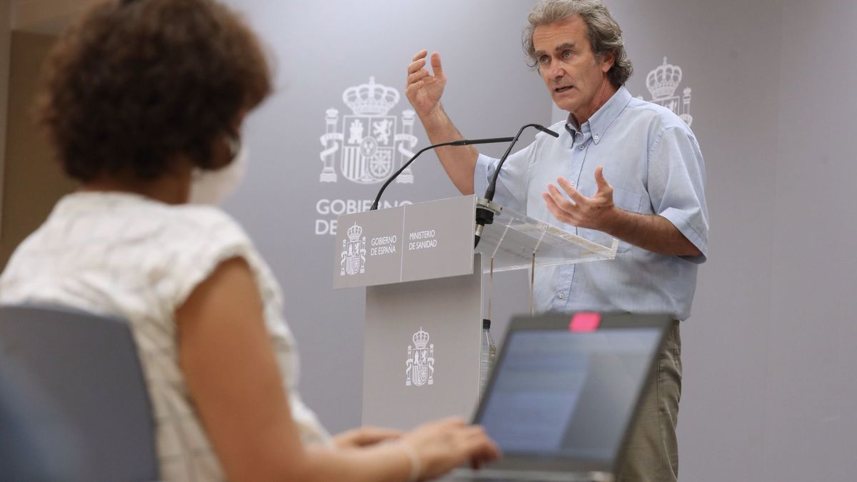 Simón habla de una fase de "estabilización" y no ve "lógico" confinar ahora Madrid
