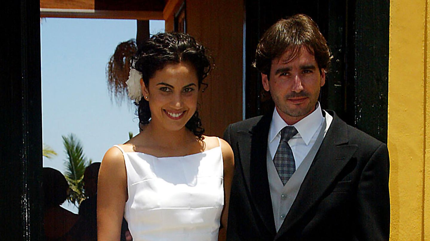 Jacobo Martos y Toni Acosta, el día de su boda en Tenerife (2002).