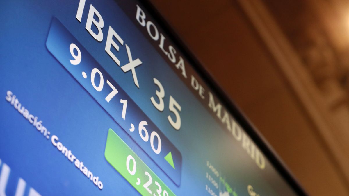La banca catapulta al Ibex hasta 9.125 con el crudo en máximos a una semana de la OPEP