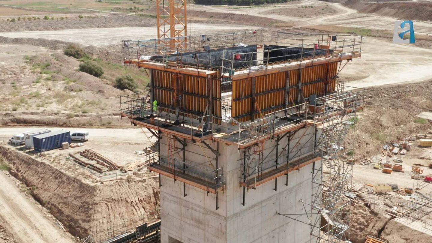 La construcción del embalse de Almudévar se estima para finales de 2023. (Sacyr)