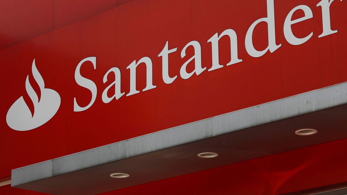 Santander endurece su política de comisiones: cómo evitar que te las cobre