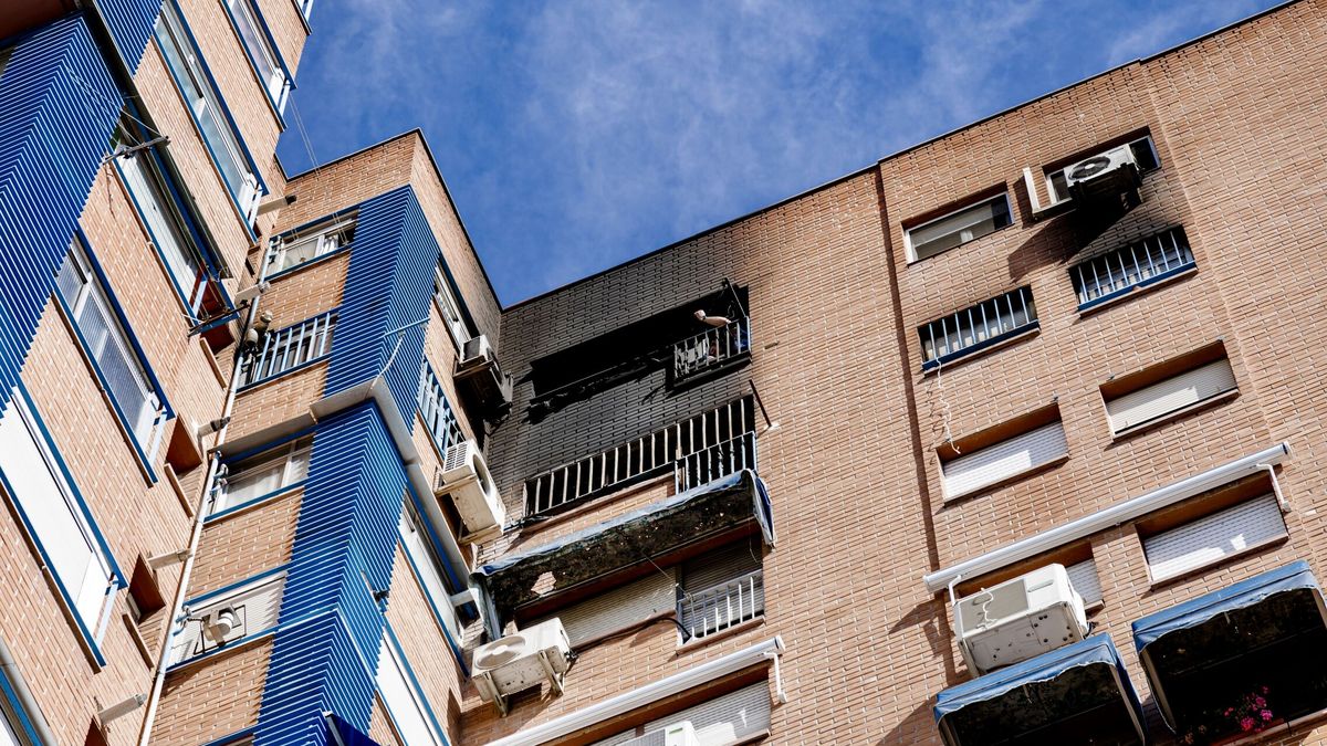 Mueren dos personas y otras nueve resultan heridas por el incendio de una vivienda en Latina (Madrid)