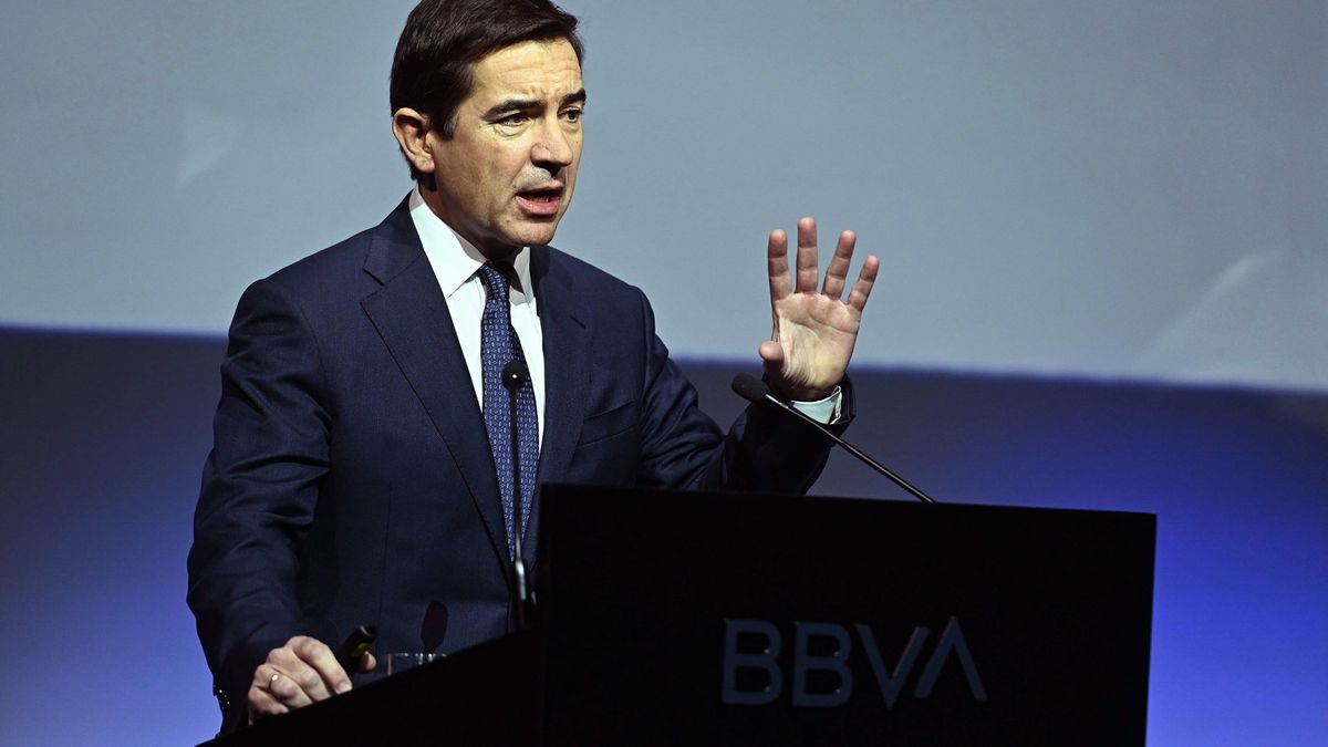 BBVA continúa recortando su plantilla de agentes financieros: otro 15% fuera