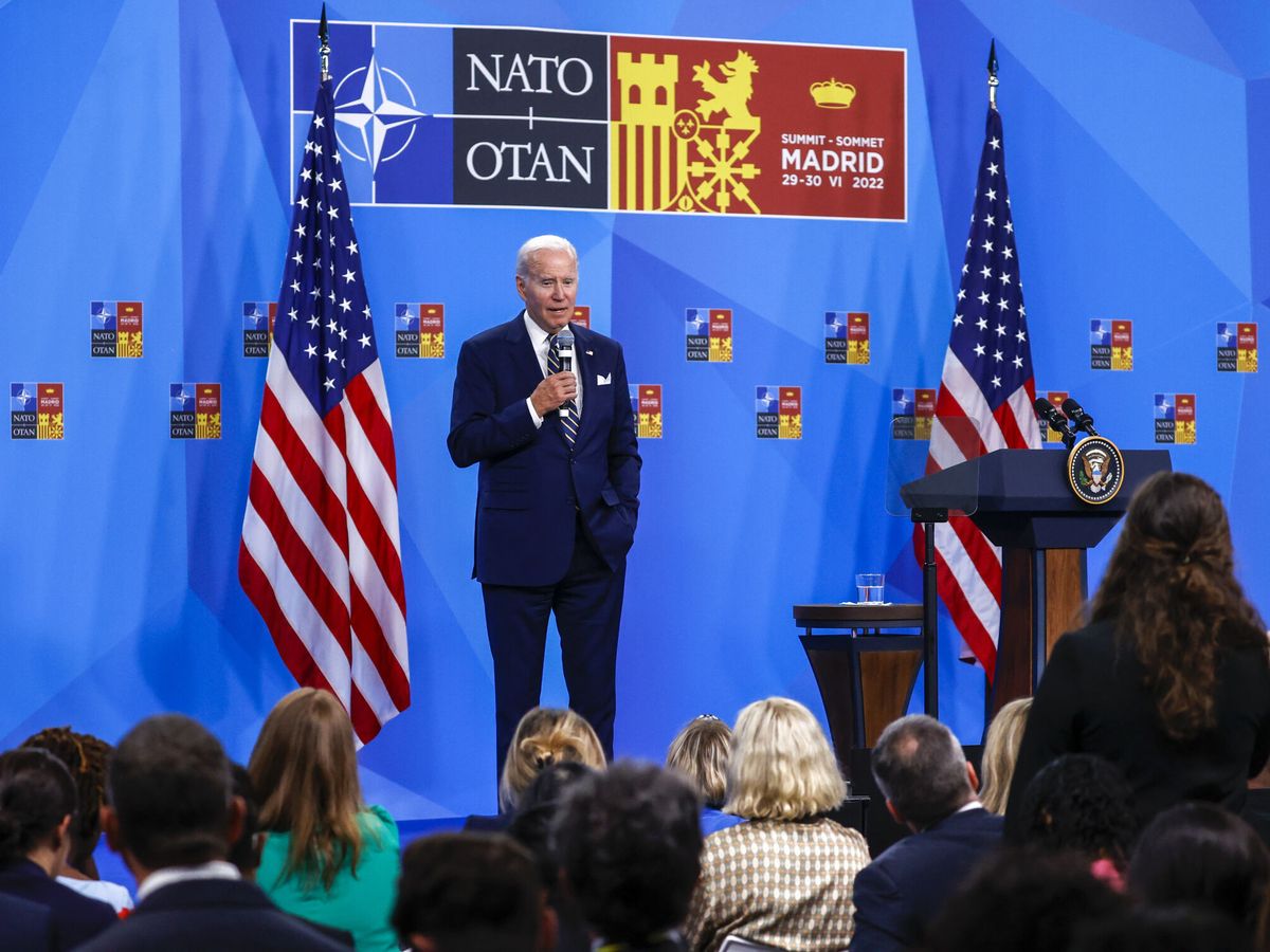 Foto: El presidente de los Estados Unidos, Joe Biden, durante la rueda de prensa ofrecida en la segunda jornada de la cumbre de la OTAN. (EFE/Juan Carlos Hidalgo)