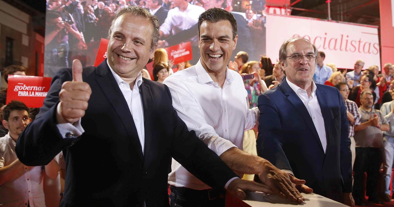 Carmona, Sánchez y Gabilondo en la pasada campaña electoral (EFE)