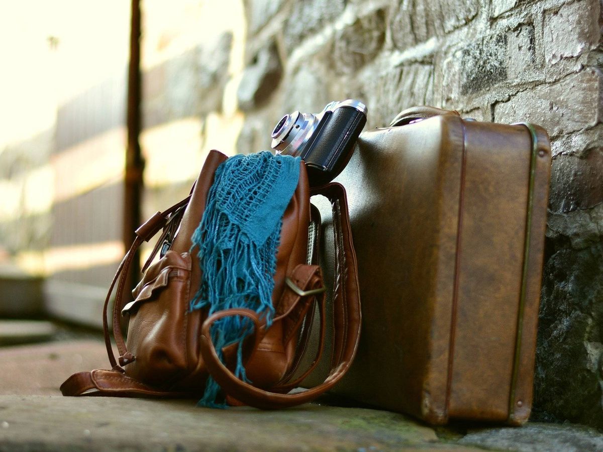 Foto: Explora el mundo con tu bolsa de viaje bajo el brazo (Foto: Pixabay)