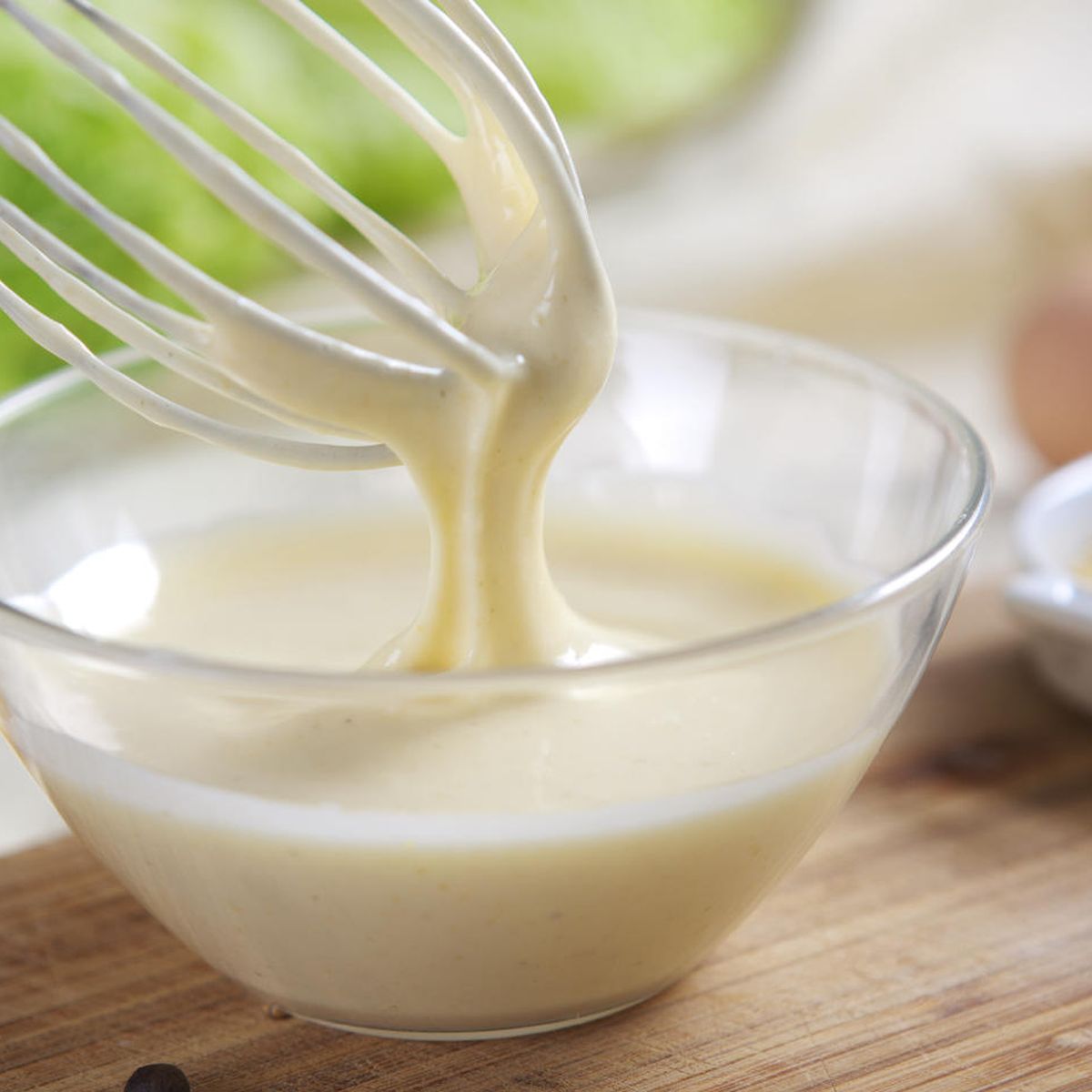 Cómo preparar el alioli perfecto: la combinación ideal entre ajo y aceite