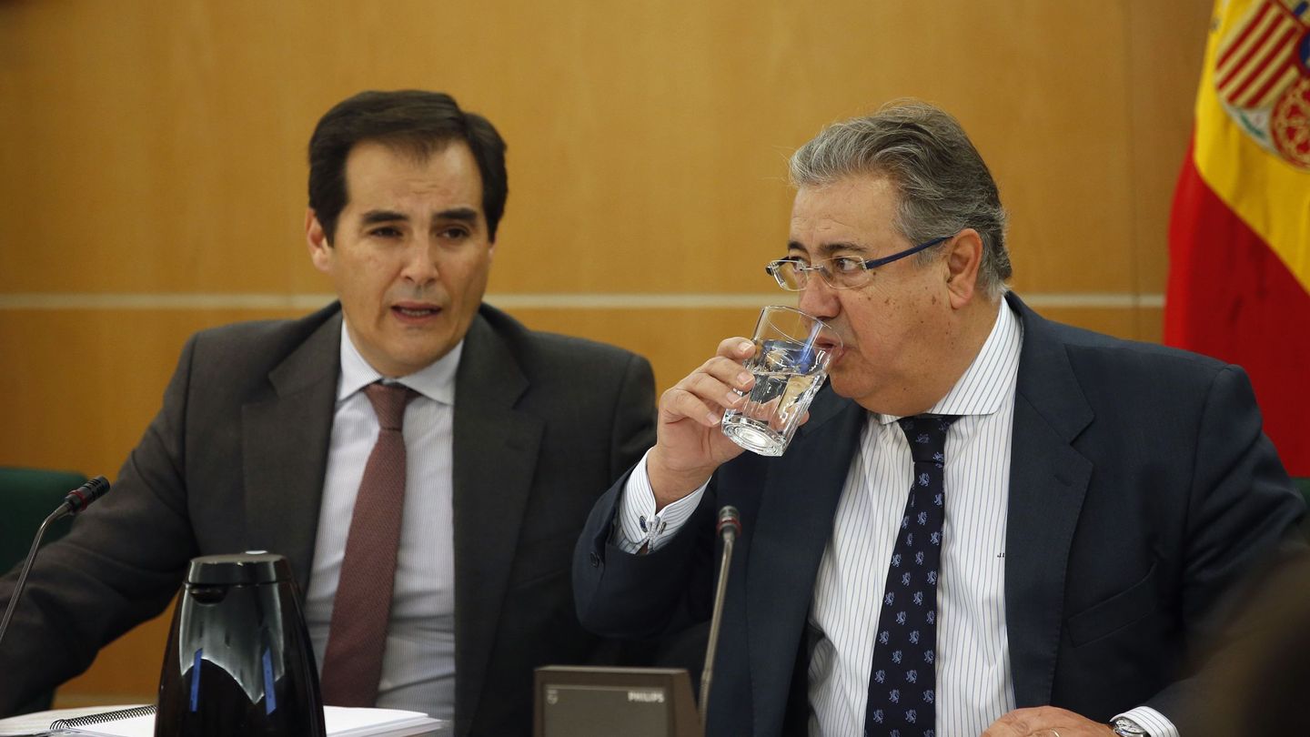 El ministro del Interior, Juan Ignacio Zoido, y el secretario de Estado de Seguridad, José Antonio Nieto.