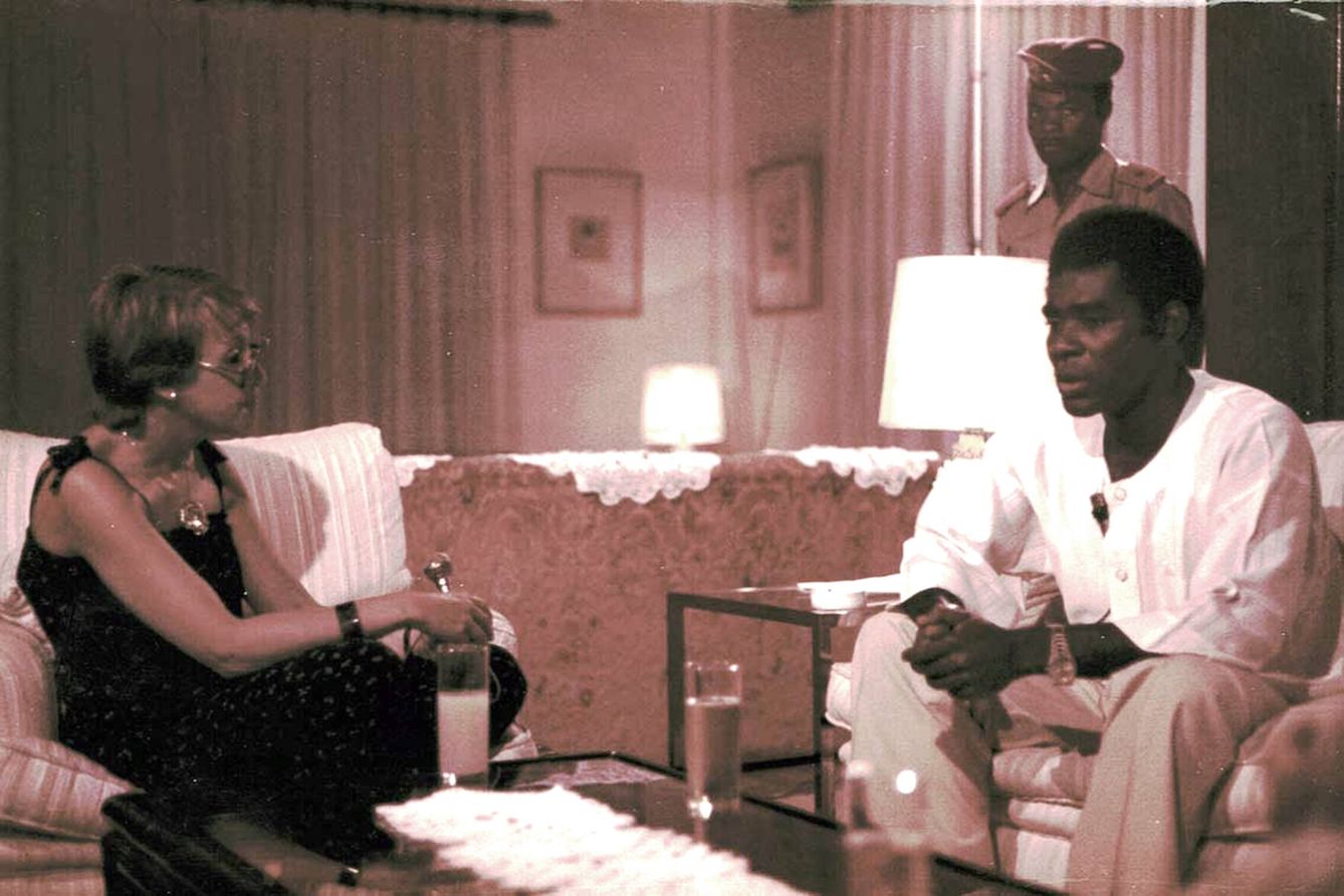 Calaf con Obiang en 1982. (RTVE)