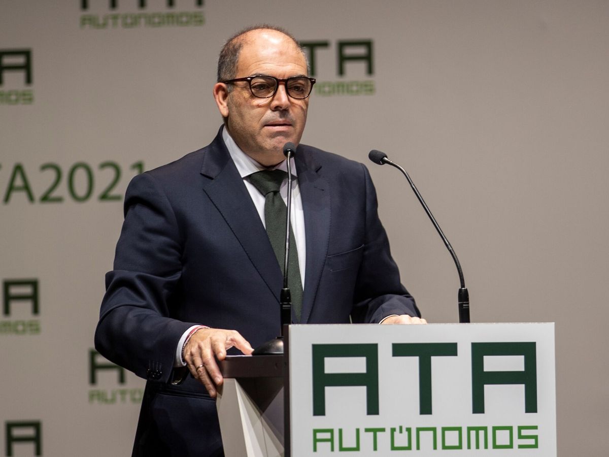 Foto: El presidente de ATA, Lorenzo Amor. (EFE/Rodrigo Jiménez)