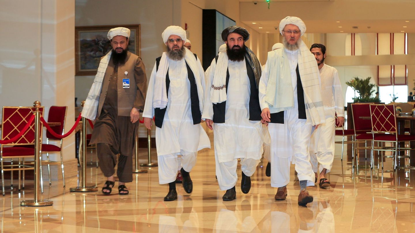 Los talibanes, en Doha, para negociar con EEUU. (EFE)