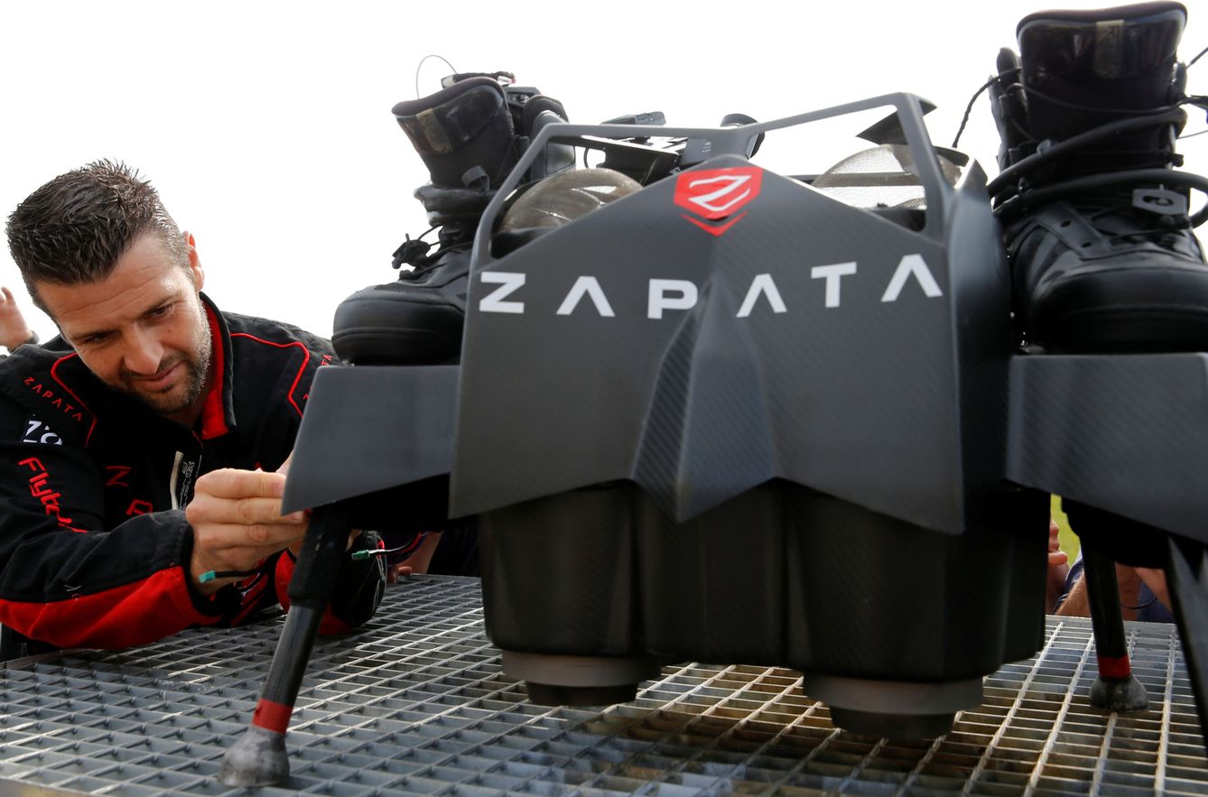Zapata, con su invento. (Reuters)