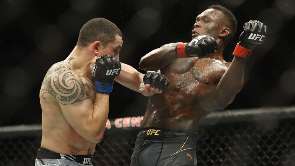 UFC 271: Israel Adesanya venció justito a un inteligente Robert Whittaker