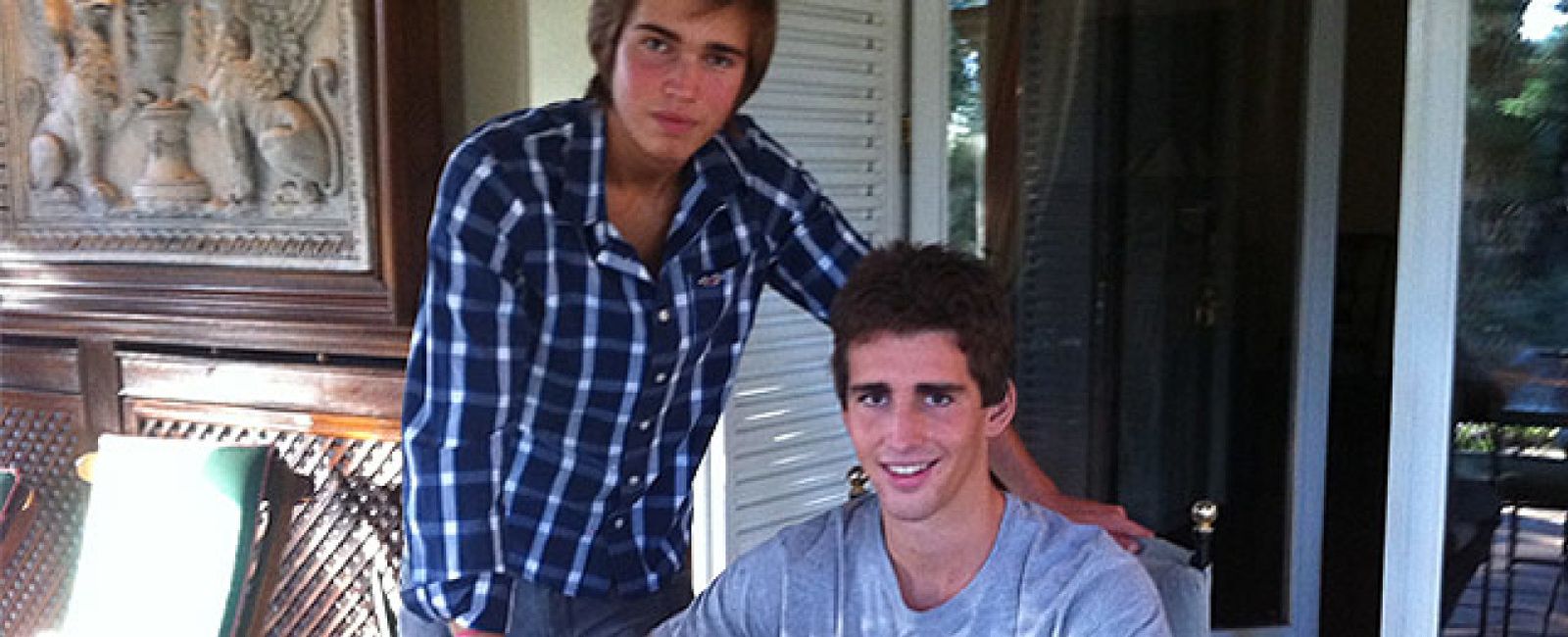 Foto: Dos jóvenes madrileños montan "el eBay de los trabajos escolares y universitarios"