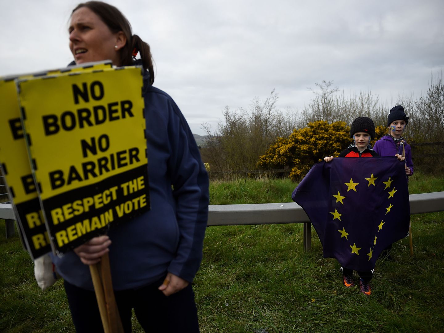 Protesta en la frontera entre Irlanda e Irlanda del Norte. (Reuters)