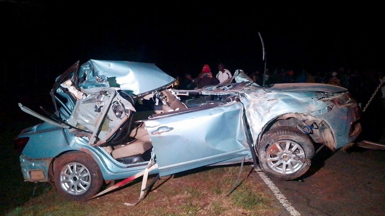 Foto: El coche de Kiptum tras el accidente mortal. (Reuters)