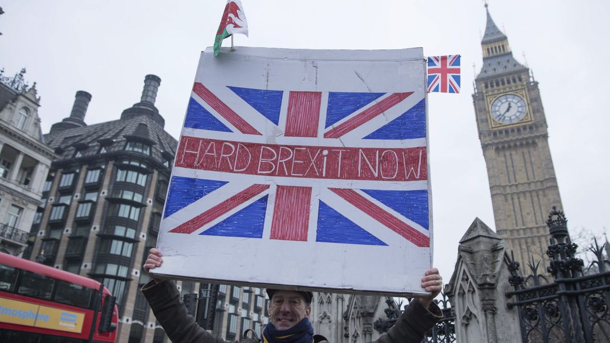 La economía británica mantiene su fortaleza pese al Brexit: el PIB crece un 2% 
