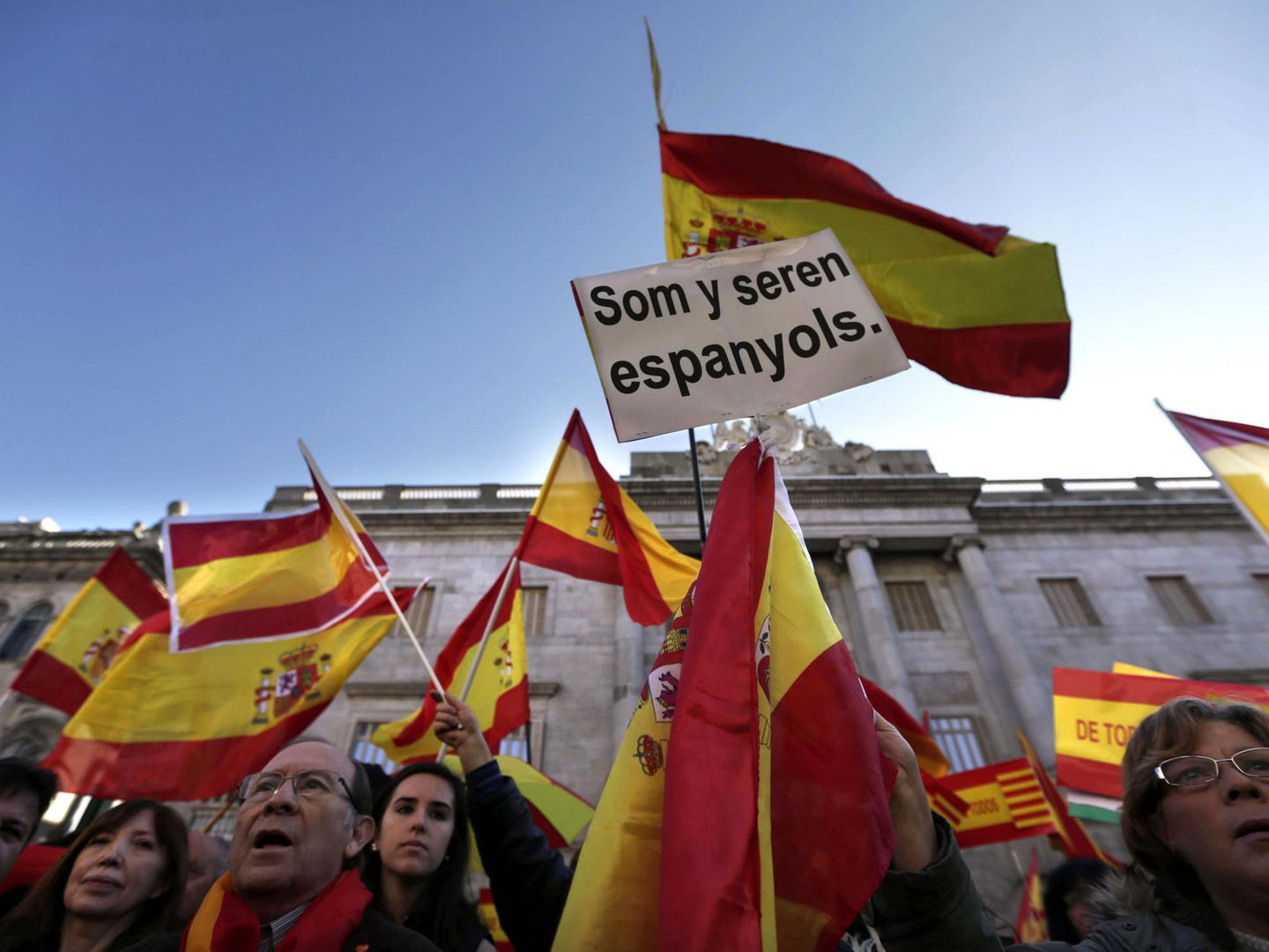 Manifestación del Movimiento Cívico d'Espanya i Catalans (EFE)