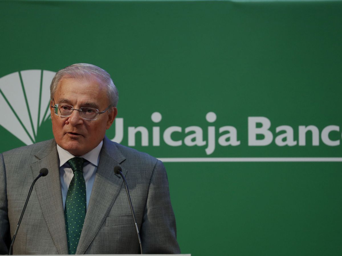 Foto: Manuel Azuaga, presidente de Unicaja Banco. (EFE)