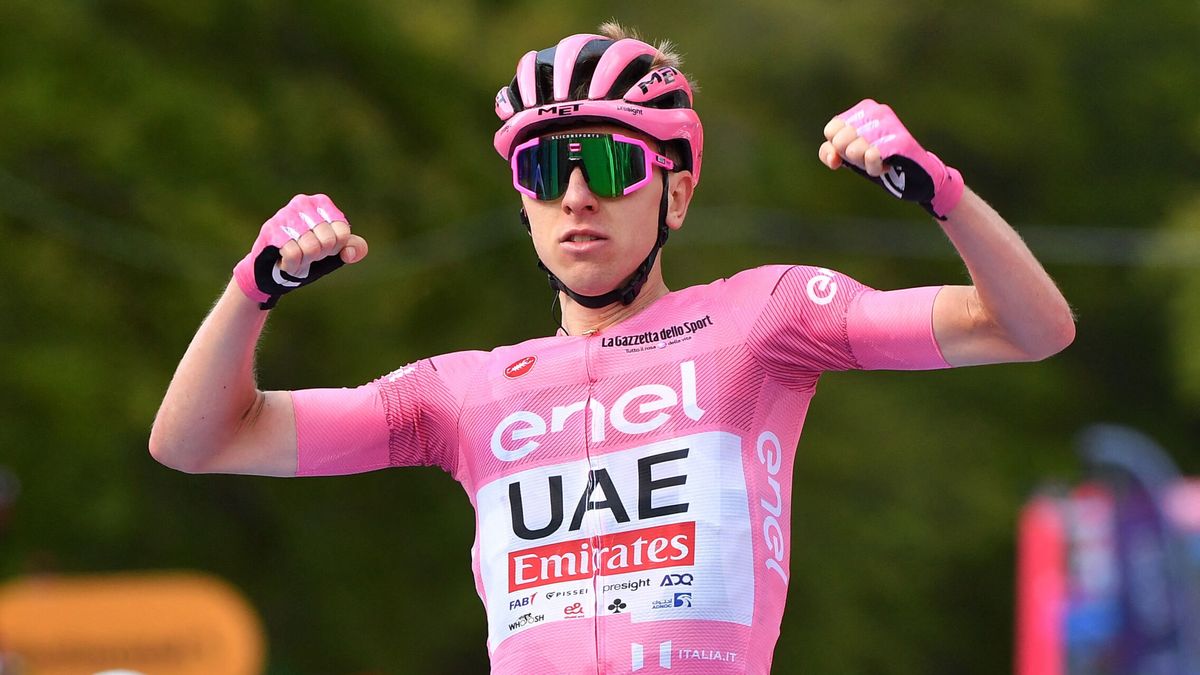 Pogačar remata con una exhibición de ciclismo en Prati di Tivo su semana fantástica rosa en el Giro