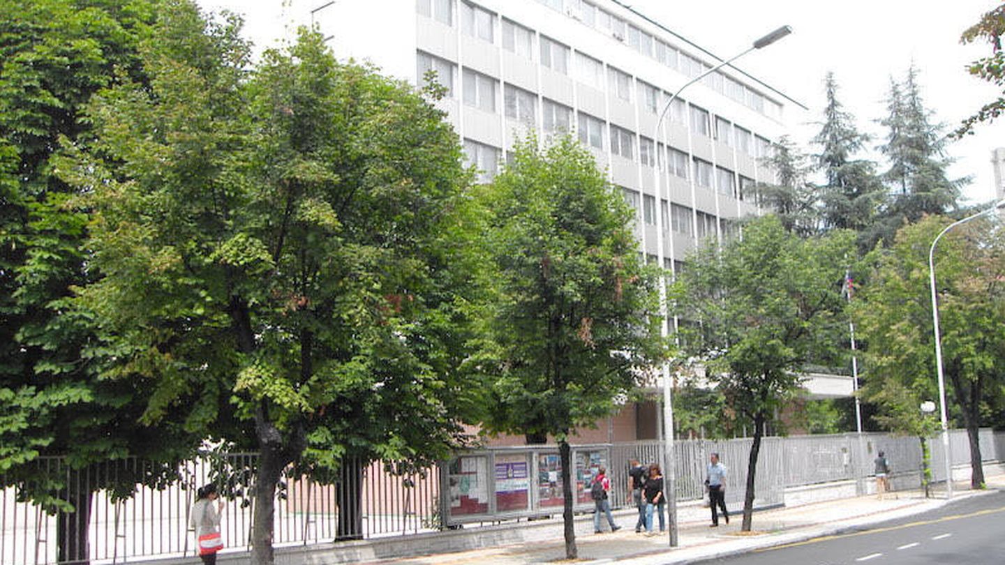 A lo grande: la embajada rusa en Belgrado. (Wikimedia)