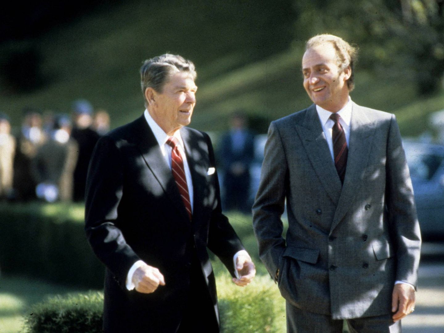 Ronald Reagan y el Rey Juan Carlos, dos en la carretera. (Cordon Press)
