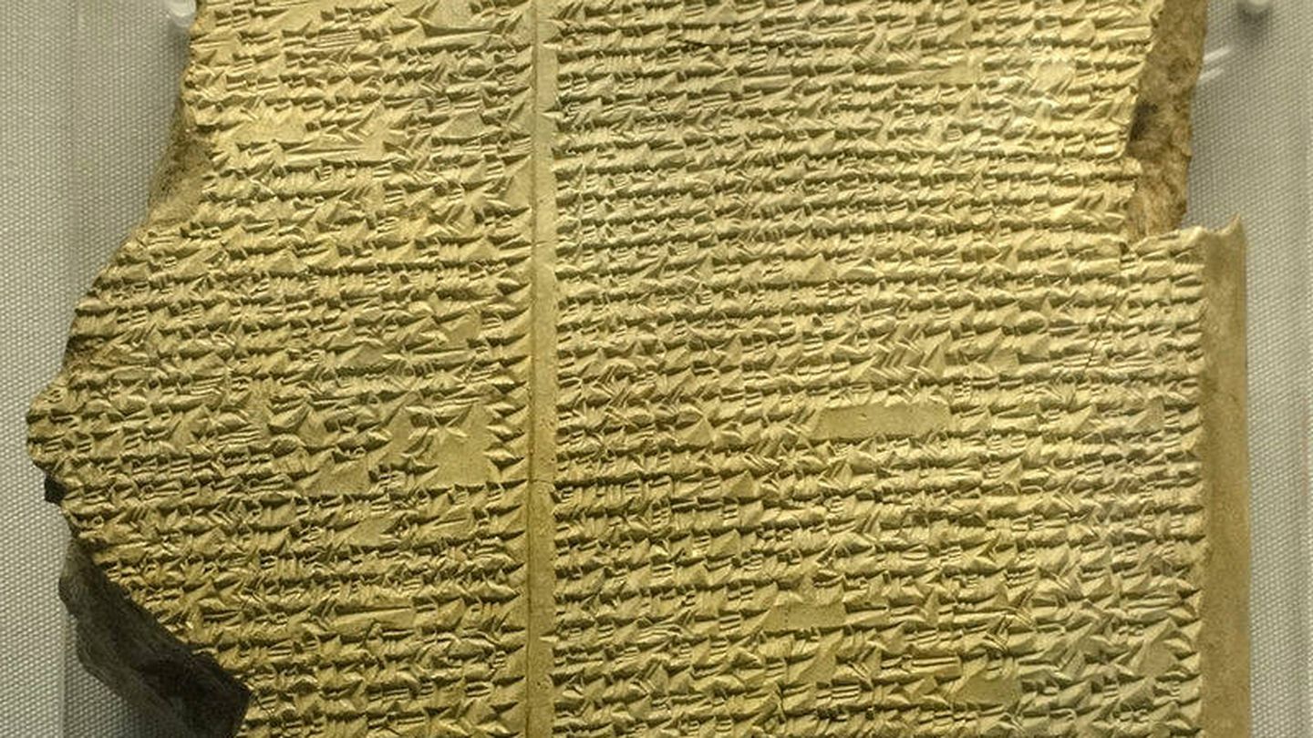 Una tablilla con parte del contenido de 'La epopeya de Gilgamesh'.